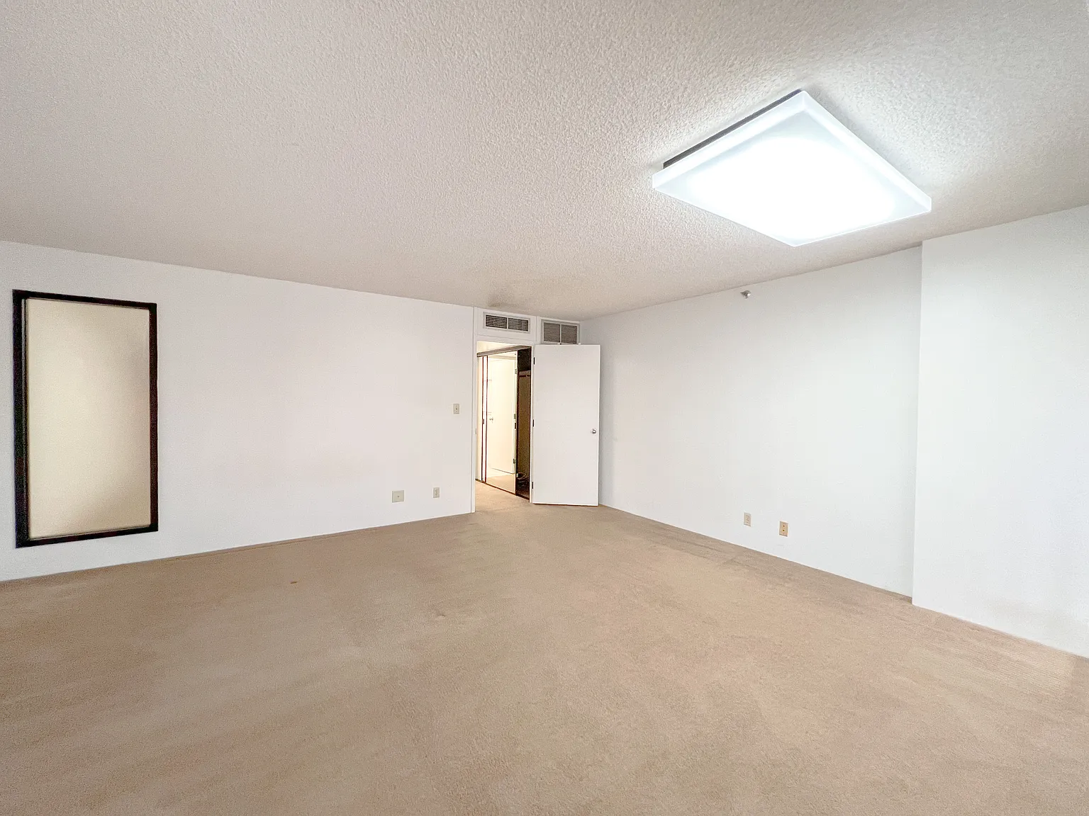 1 bed, 525 sqft, $2,000 — Photo 2
