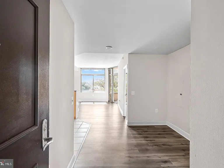 3600 Glebe Rd #330W — Photo 8