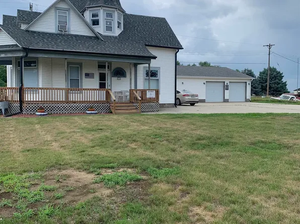 714 N Oakland Ave, Oakland, NE 68045