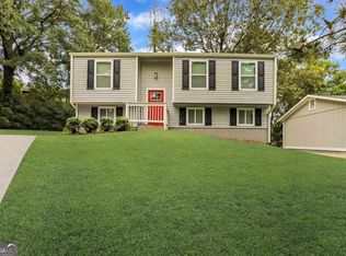 4976 Isle Royal Ct, Stone Mountain, GA 30088