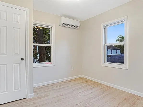 4411 Edson Avenue image 15 of 27