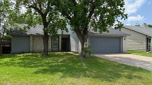 1307 Wroxton Way Photo 1