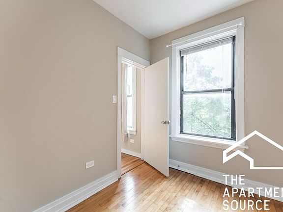 2nd image of 1007 N California Ave #2F