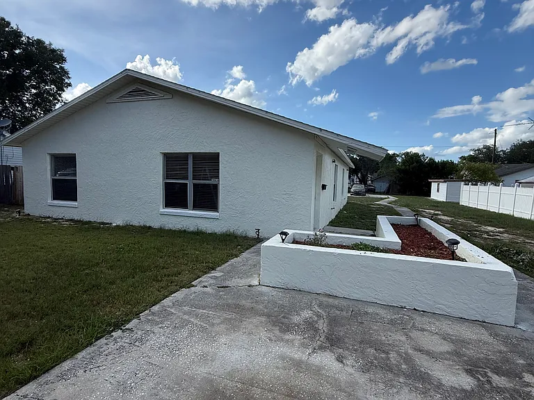 415 E Polk Ave #A — Photo 11