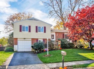 113 Summer Ln, Lititz, PA 17543