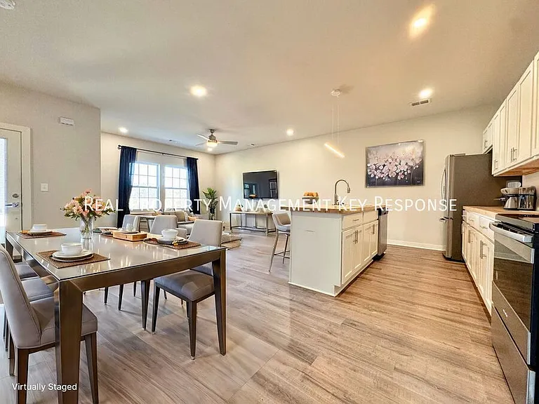 3615 Hydes Ferry Rd — Photo 2