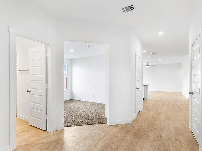 3203 Langley Bend Ln — Photo 6