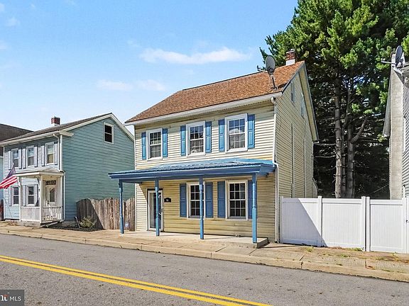 4th image of 26 N 2nd St
