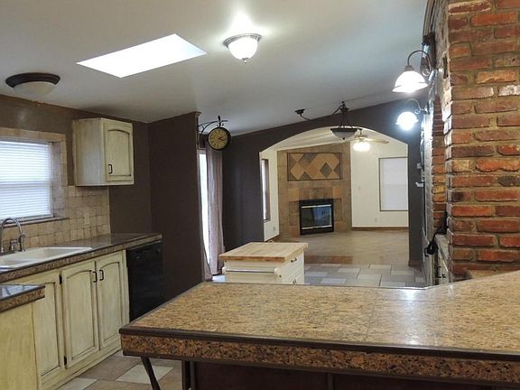 kitchen to family room