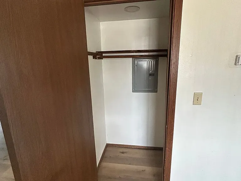 1212 Mosinee Ave — Photo 6