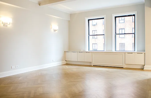 Sold by Argent Advisors LLC | media 4