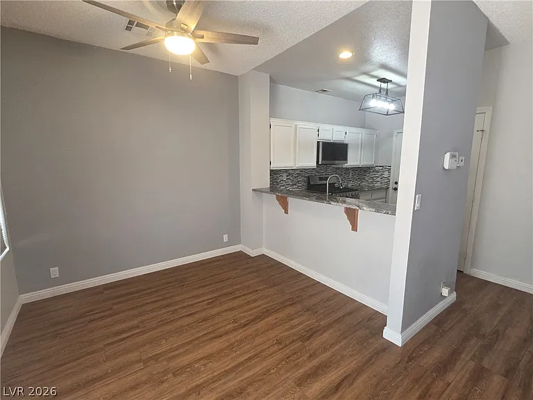 5027 Strauss Dr — Photo 5