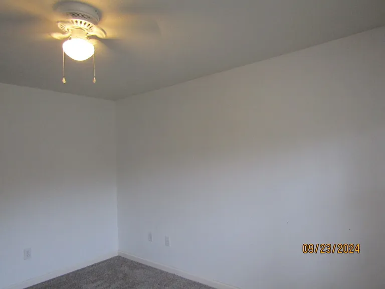 619 Tupelo Ln #2-I — Photo 8