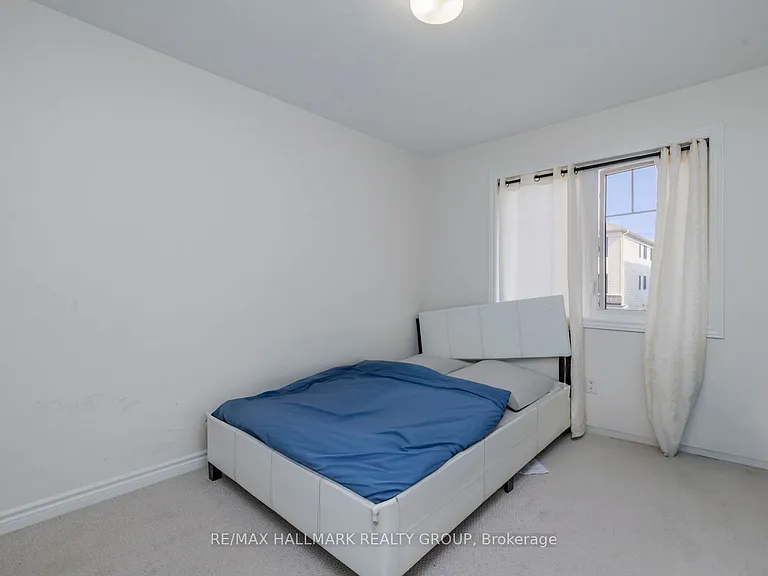 57 Caspian Row — Photo 18