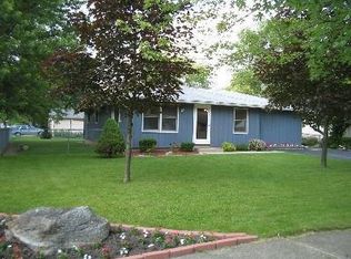 1503 Lind Ln, Valparaiso, IN 46383