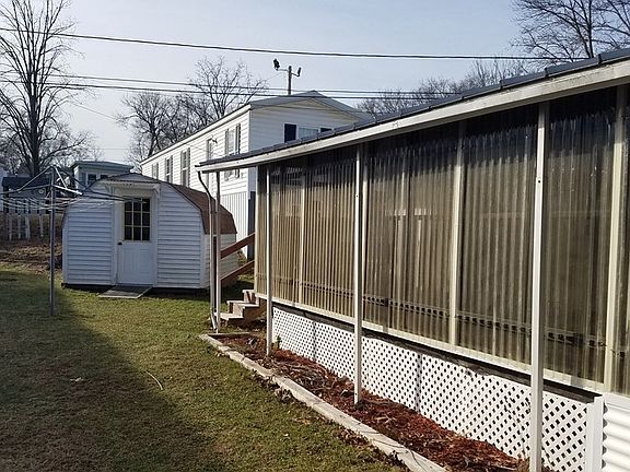 2nd image of 24 Mockingbird Dr