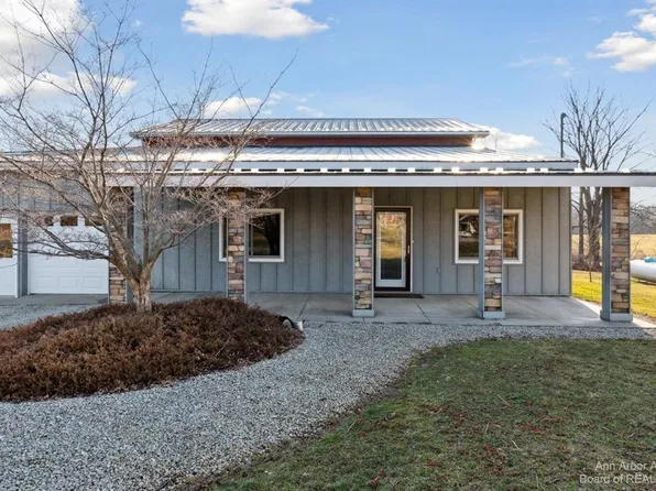 8301 Walworth Rd, Jerome, MI 49249