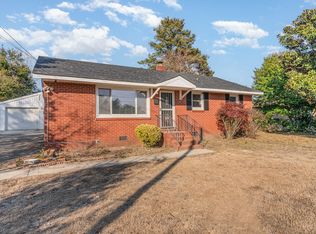 4006 Glenridge Rd, Fayetteville, NC 28304