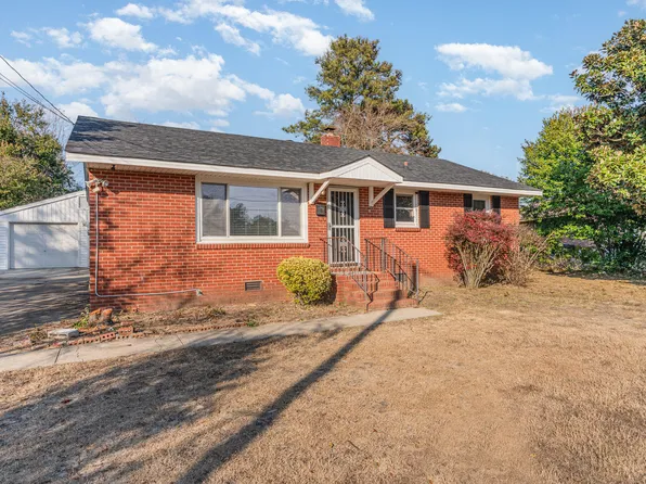 4006 Glenridge Rd, Fayetteville, NC 28304