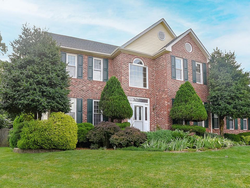 8300 Highgrove Ct, White Plains, MD 20695 Zillow