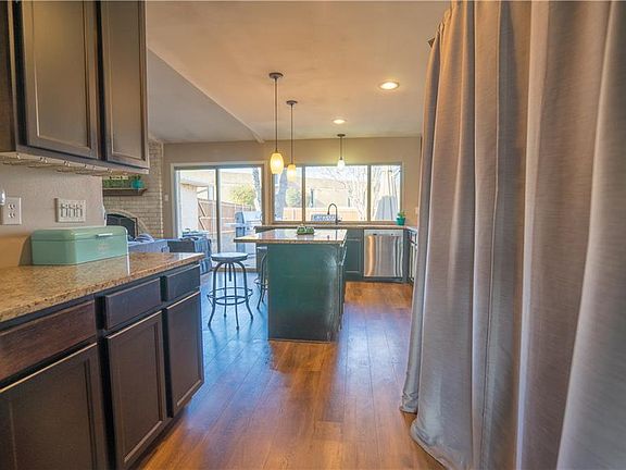 5th image of 3101 Flagstone Dr