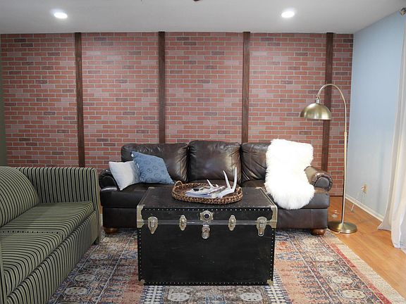 2nd image of 7330 Corian Park Dr