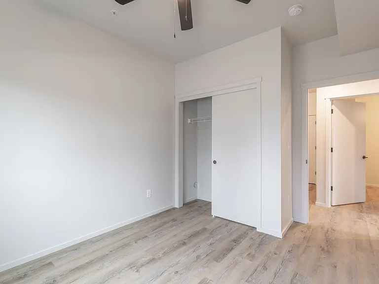 4202 NE Morrow Rd — Photo 40