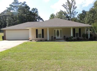 541 Knight Rd, Sumrall, MS 39482