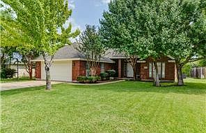 1st image of 2607 Bluebonnet Valley Dr