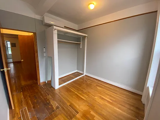 Rented by Premier Metro Realty Corp | media 10