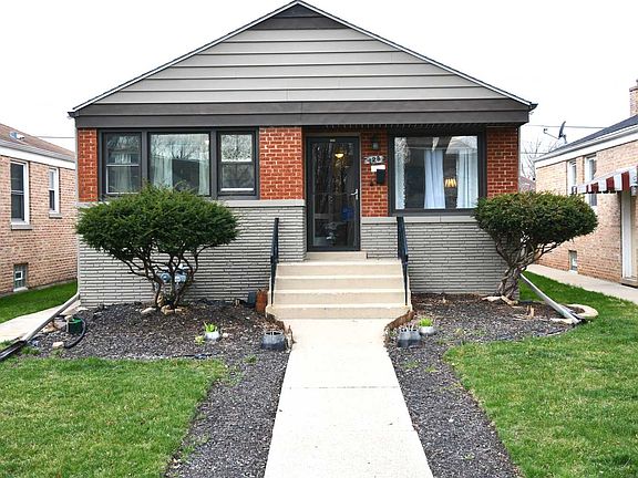 3rd image of 128 Bohland Ave