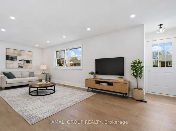 76 Admiral Rd, Ajax, ON L1S 2N9