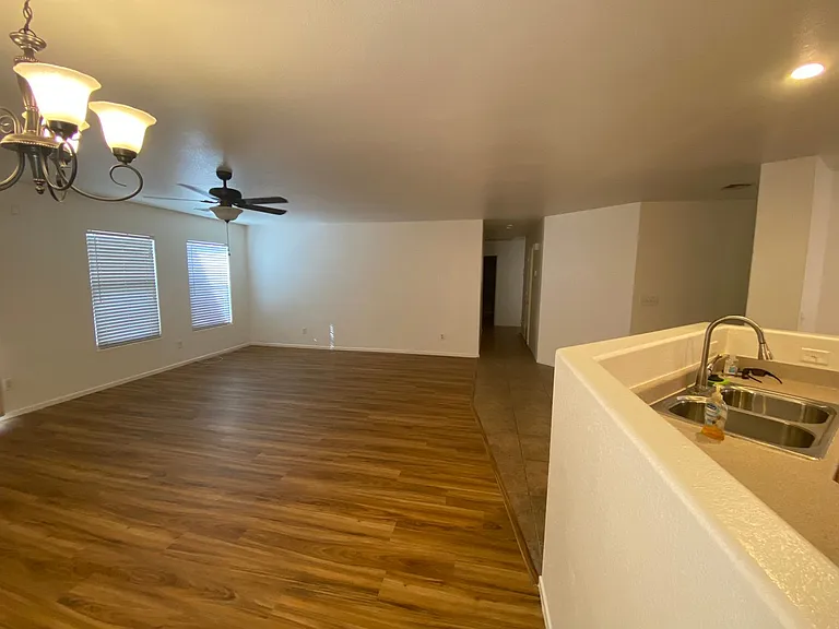 443 Groft Way — Photo 7