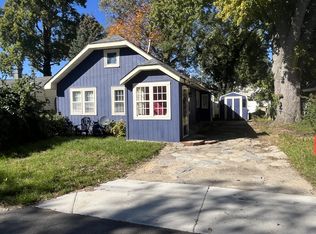 209 Rex St, Spring Lake, MI 49456