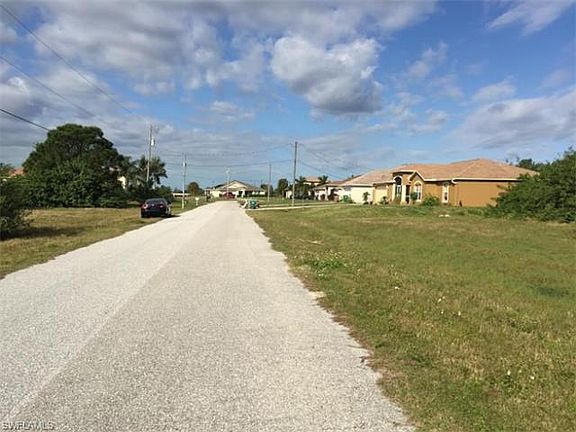 5th image of 2917 NW 9th Ter