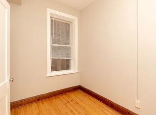 2136 W Chicago Ave APT 2F, Chicago, IL 60622