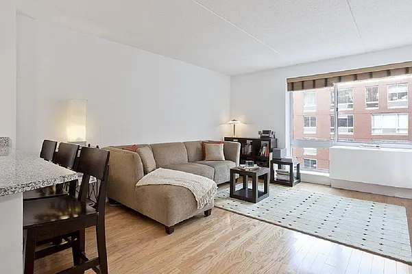 Rented by Corcoran | media 16