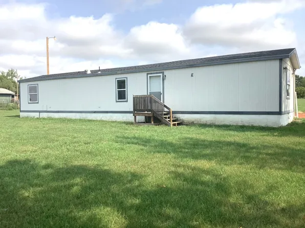 3258 110s Ave SW, Dickinson, ND 58601