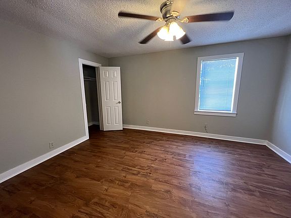 4th image of 1807 Avenue N #2