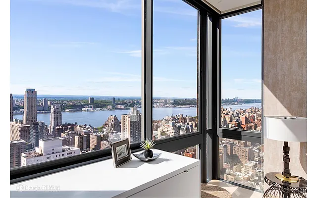 Rented by Douglas Elliman | media 19
