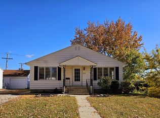 2828 Cambridge Blvd, Fort Wayne, IN