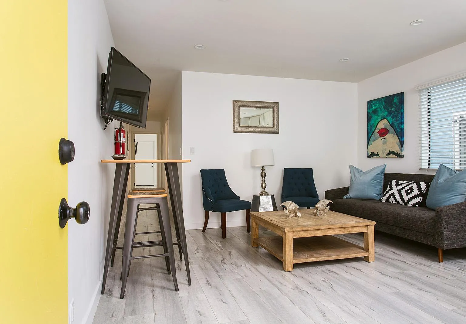 1 bed, 450 sqft, $3,800 — Photo 1