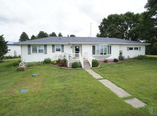 2192 Erickson Ave, Webster City, IA 50595
