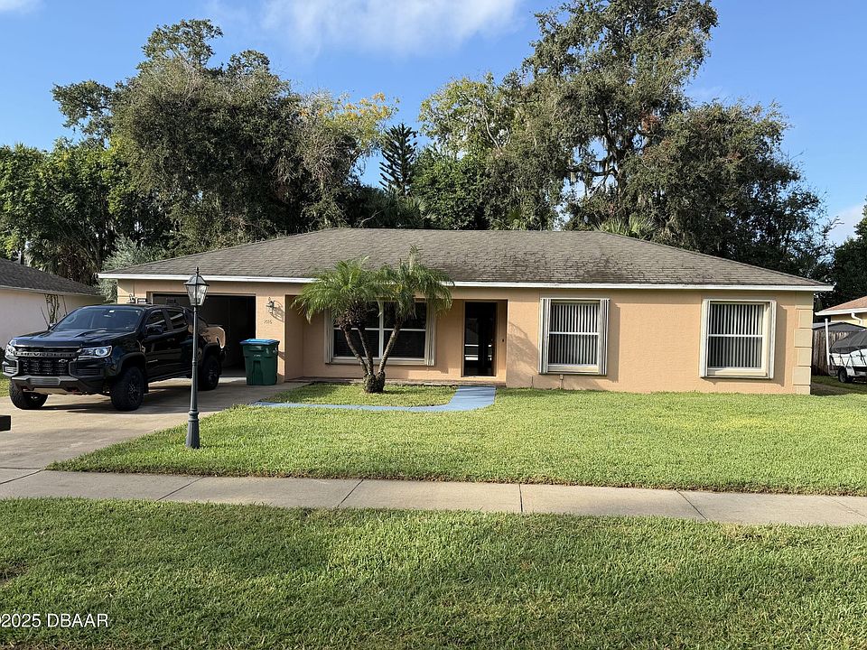 1st image of 1016 Great Oaks Dr