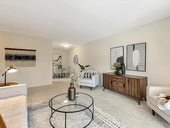 5th image of 1720 Halford Ave APT 330