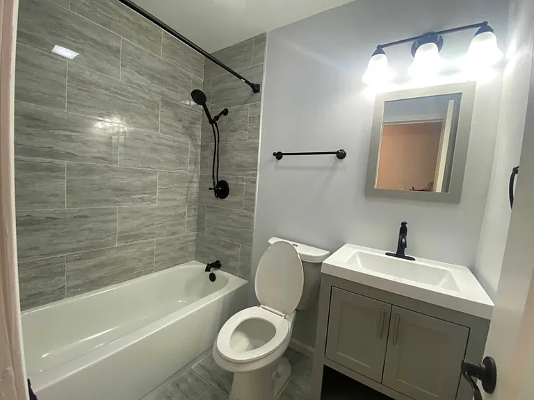 249 Thornhurst Rd — Photo 6