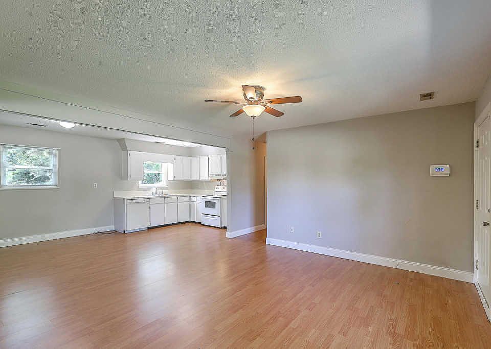 1st image of 3597 Dunmovin Dr