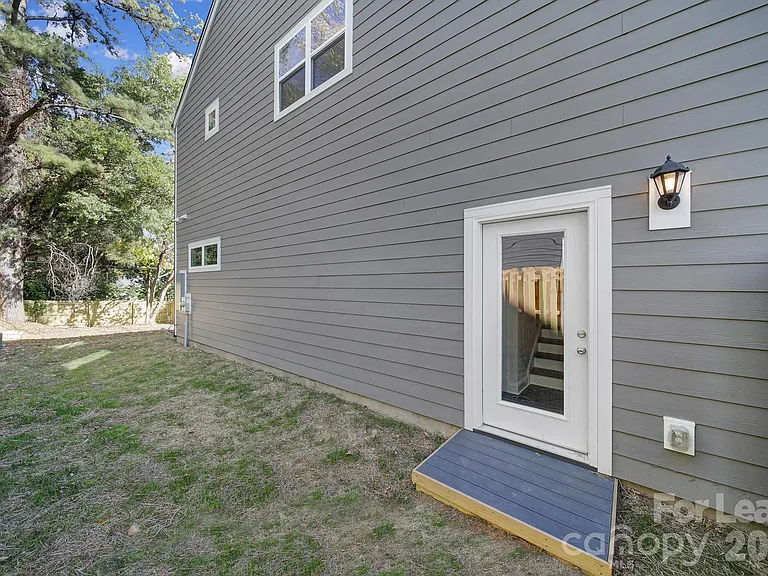 2432 Arty Ave — Photo 22