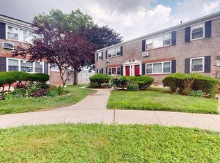 150-20 Jewel Ave #1, Flushing, NY 11367