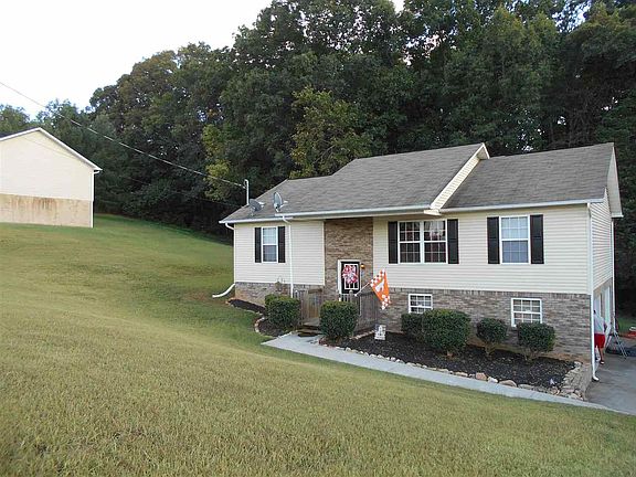 3rd image of 1134 Sunshine Dr